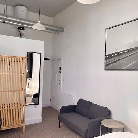 Stylish Comfort In London Finchley Exterior photo